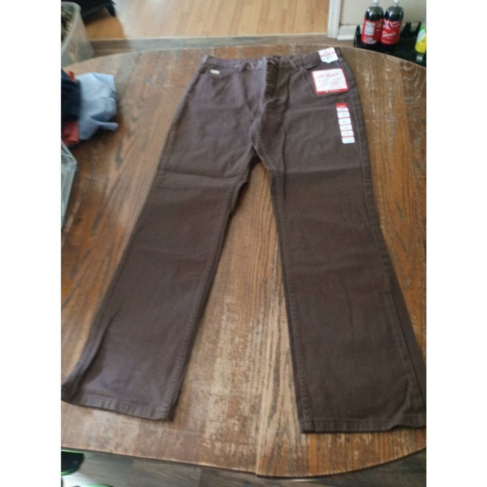 New Sz 14 Average Chic Cotton Boot Cut Proportioned Fit Brown Denim Jeans Pants
